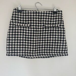 Black and White Houndstooth Mini Skirt